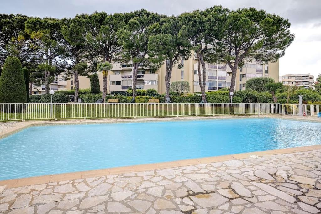 Apartment Vue Mer, Piscine - Tennis Antibes