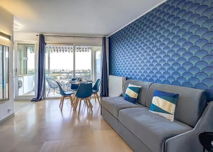 Studio Vue Mer, Piscine - Tennis